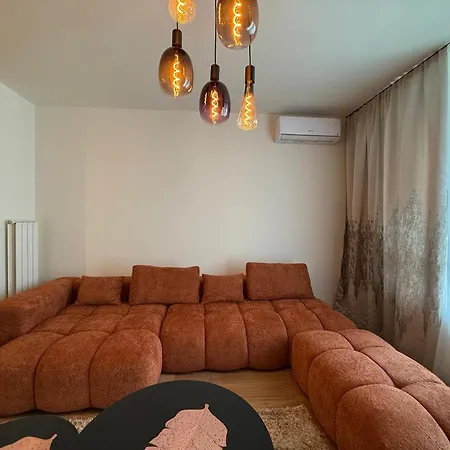 Waterfront Pearl Apartment