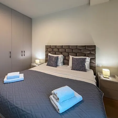 Waterfront Pearl Apartment Belgrade